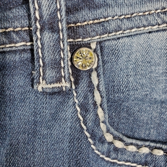 SKYANNE BEADED POCKET JEANS - Picture 7 of 11